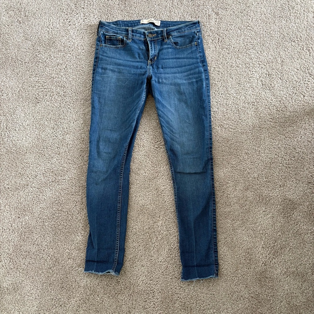 Hollister Women's Classic Blue Skinny Jeans